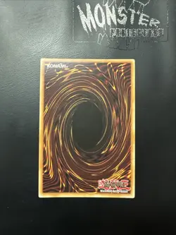 YUGIOH JUNK GIANT GOLD SECRET RARE PGL2-EN001 1ST EDITION - Image 2
