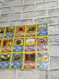 Pokemon 1999 Pokemon Fossil - Lot of 30 Cards Vintage Vtg Card - NO DUPES LP/NM - Image 5