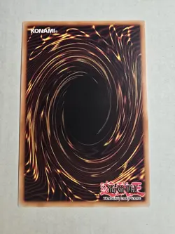 Blue-Eyes White Dragon YSKR-EN001 Kaiba Reloaded Unlimited - Image 2