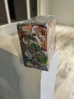 Garage Sale Score Pokemon box sealed english Sun And moon - Image 4