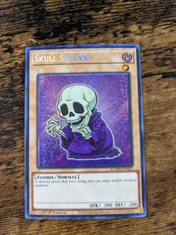 YU-GI-OH CHIBI SKULL SERVANT BLMM-EN002 SECRET RARE NM - Image 1