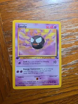 1st Edition Gastly 33/62 Fossil Set - Uncommon Pokemon Card - NM/Mint - Image 1