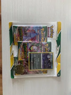 Pokemon Trading Card Game: Sword and Shield - Evolving Skies Three Booster Packs 820650808814 - Image 1