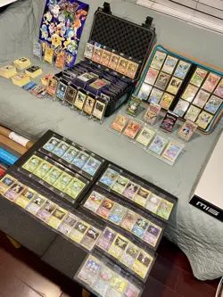 Huge Pokemon Card Collection 100 Holos Vintage Shining WOTC 5 Charizards ?? ?? - Image 5