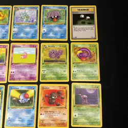 Pokemon Lot Of 20 1st Edition fossil cards NM - Mint Omanyte Sandslash Slowbro - Image 3