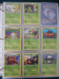 Pokemon Black & White Noble Victories LOT 44 of Cards LP - Image 1