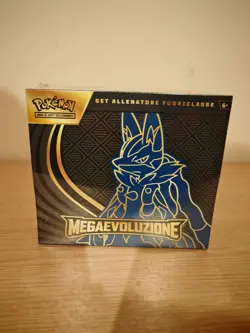 POKEMON MEGAEVOLUZIONE ETB SET ALLENATORE LUCARIO ITA SEALED - Image 1