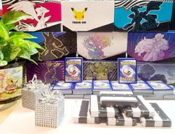 50 Pokemon Cards Bulk Lot - Mystery Pack - Gift Wrapped - No duplicate! - Image 3