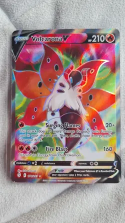 Volcarona V 170/203 Evolving Skies Full Art Ultra Rare Holo Pokemon Card - Image 1