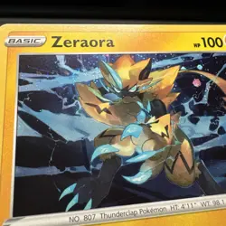 Pokemon Zeraora 061/185 Vivid Voltage Cosmos Holo Rare NM swirl 💫🌀 - Image 3