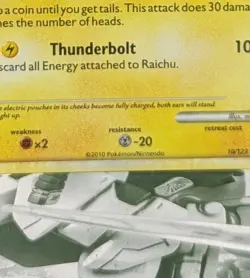 Pokemon TCG 2010 Raichu Pokemon Promos 10/123 Exclusive Cracked Ice Holo - Image 2