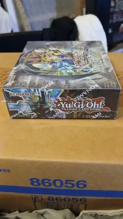 Yu-Gi-Oh! 25th Anniversary Metal Raiders Factory Sealed Booster Box 24 pack tcg - Image 3