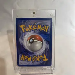 Portuguese Pokemon cards GIRATINA V. ULTRA RARE. LOST ORIGIN - Image 3