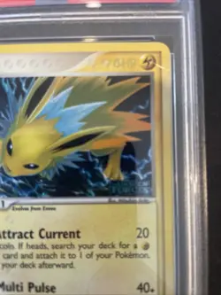 Pokemon EX Unseen Forces Jolteon Reverse Holo Card 8/115 PSA 1 - Image 4