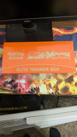 Pokemon TCG Sun and Moon Elite Trainer Box ETB Solgaleo - Factory Sealed New - Image 2