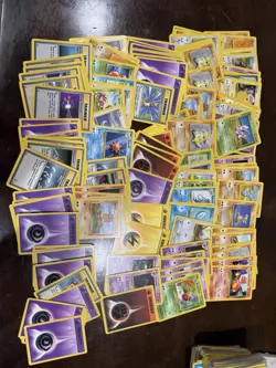 mixed lot WOTC POKEMON Cards 300+ cards - Image 3