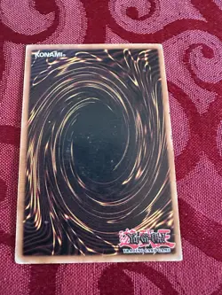 Red Eyes B. Dragon SDJ-001 Ultra Rare Unlimited Edition Yu-Gi-Oh Card - Image 2