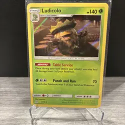 Ludicolo Holo Detective Pikachu NM, 2/18 Pokemon Card. - Image 1