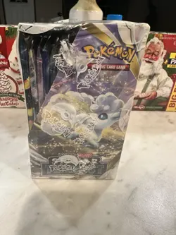 Pokemon Sword & Shield Silver Tempest Booster Box - 36 Packs - Image 4