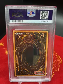 Cyber Dragon TN23-EN005 Yugioh (Quarter Century Secret Rare) PSA 10 - Image 2