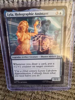 Magic: The Gathering NM Spider-Man Lyla, Holographic Assistant (0007) - Image 2