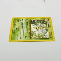 Beedrill - 17/102 - Base Set Unlimited Rare - LP - Image 5