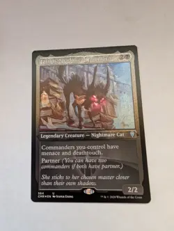 MTG Falthis, Shadowcat Familiar (Etched) (564) | NM Foil | Commander Legends - Image 1