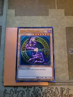 YUGIOH DARK MAGICIAN CT13-EN003 ULTRA LIMITED ED NM - Image 2