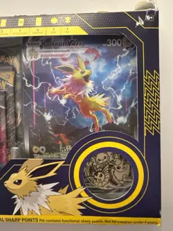 Pokemon TCG Evolving Skies Jolteon VMAX Premium Collection New - Image 3