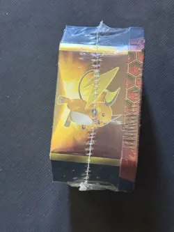 Pokemon Hidden Fates Charizard GX Tin Unlimited Print Sun and Moon NEW SEALED - Image 4
