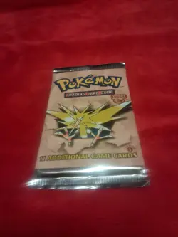 Pokemon Fossil 1st Editon Booster Pack Sealed Zapdos Art 4702771060714 - Image 1