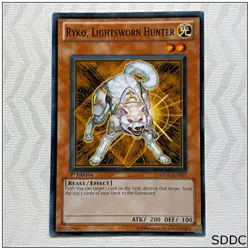 Ryko, Lightsworn Hunter - SDDC-EN023 - Common 1st Edition Yugioh - Image 1