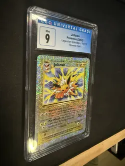 2002 Pokemon Legendary Collection Reverse Holo Jolteon #14 CGC 9 MINT - Image 2
