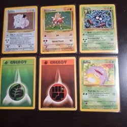 Pokemon Base set Lot Of 47 - #/102 - includes two Holos - Clefairy & Hitmonchan - Image 2