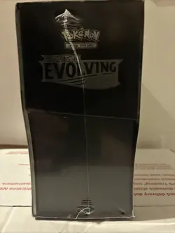 Pokemon Evolving Skies Elite Trainer Box ETB New Factory Sealed - Image 3