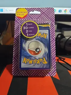 Pokemon TCG VALUE Box 1 Evolving Skies Pack, 30 Cards, 2 Foils, 1 BONUS *186* - Image 1