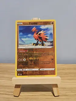 Galarian Zapdos 82/203 Evolving Skies Reverse Holo Rare Pokemon Card TCG Pokemon - Image 3