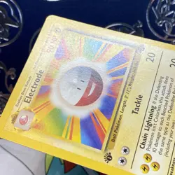 Pokemon Card: Electrode 18/64 1st Edition ERROR Jungle Set Base Set Picture NM - Image 3