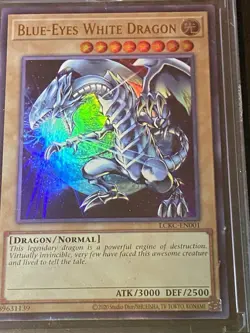 Blue Eyes White Dragon LCKC-EN001 Yu Gi Oh - Image 2