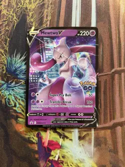 HP Pokemon Mewtwo V - SWSH223 - Ultra Rare Promo Pokemon Sin - Image 1