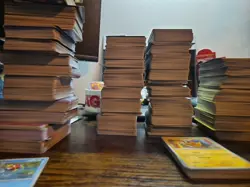 Pokemon Bulk Bundle approximately 1000+ cards - Image 1