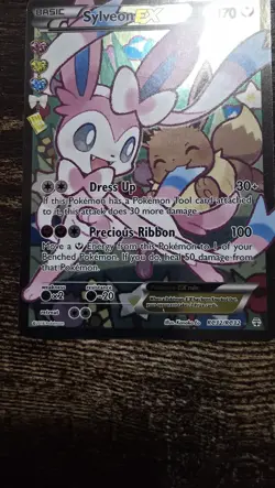 Sylveon EX RC32/RC32 and RC21/RC32 Generations: Radiant Collection Ultra Rare - Image 3