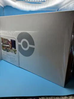 Pokemon TCG Sword and Shield Ultra Premium Collection Charizard Box UPC - Image 2