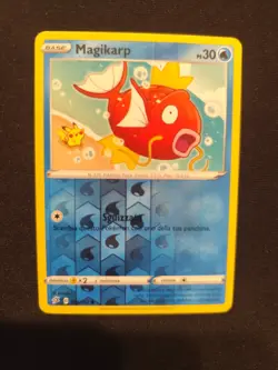 Carta Pokemon PSA MAGIKARP # 039/192 Set FRAGORE RIBELLE ITA PIKACHU 2020 HOLO V - Image 1