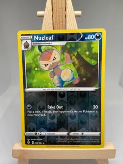 Nuzleaf - Reverse Holo - Evolving Skies 096/203 - MINT - Pokemon - Image 1