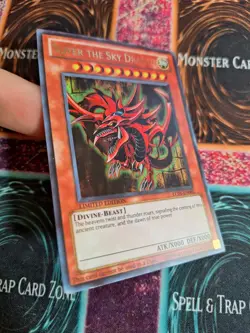 Yu-Gi-Oh! Slifer the Sky Dragon LC01-EN002 Ultra Rare Limited Near Mint - Image 2