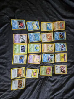 Pokemon Neo Revelation Lot of 21 Trading Cards WoTC 2001 - Image 1