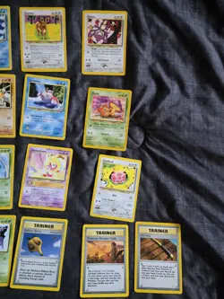 Pokemon Neo Revelation Lot of 21 Trading Cards WoTC 2001 - Image 3