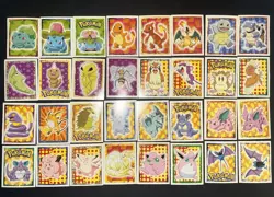 LOTTO DI 219 CARTE POKEMON STICKER MERLIN SERIES 1 - Image 2