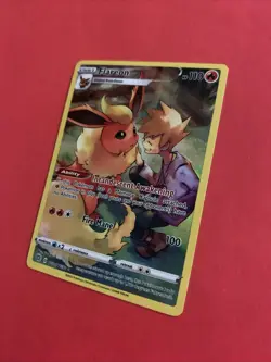Pokemon TCG Flareon TG01/TG30 Brilliant Stars Trainer Gallery Holo Rare - Image 3